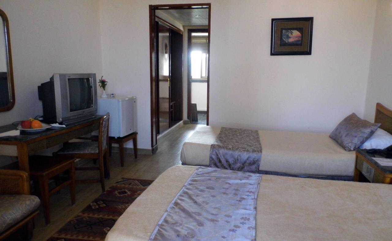Mg Nefertiti Hotel Ελ Μίνια Εξωτερικό φωτογραφία